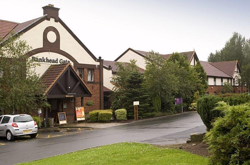 Premier Inn Glenrothes Buitenkant foto